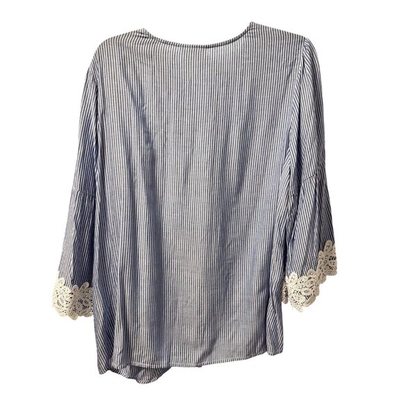 Westport Blue & White Striped Lace-Up Blouse Sz 1X sleeves 3/4 blouse - Picture 11 of 12